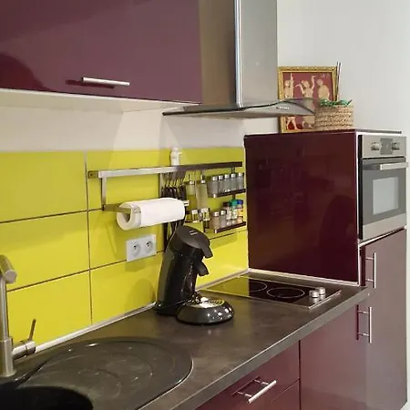 Meuble De 25m² Proche De La Daire