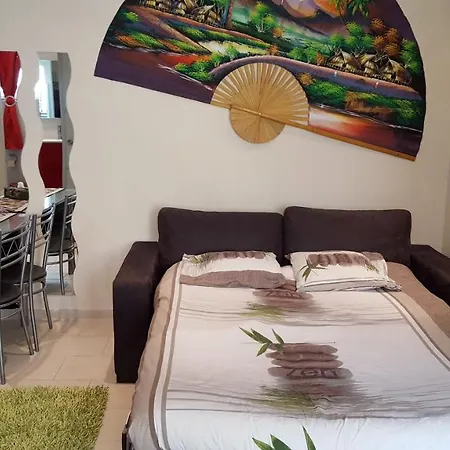 Apartment Meuble De 25m² Proche De La Aubais